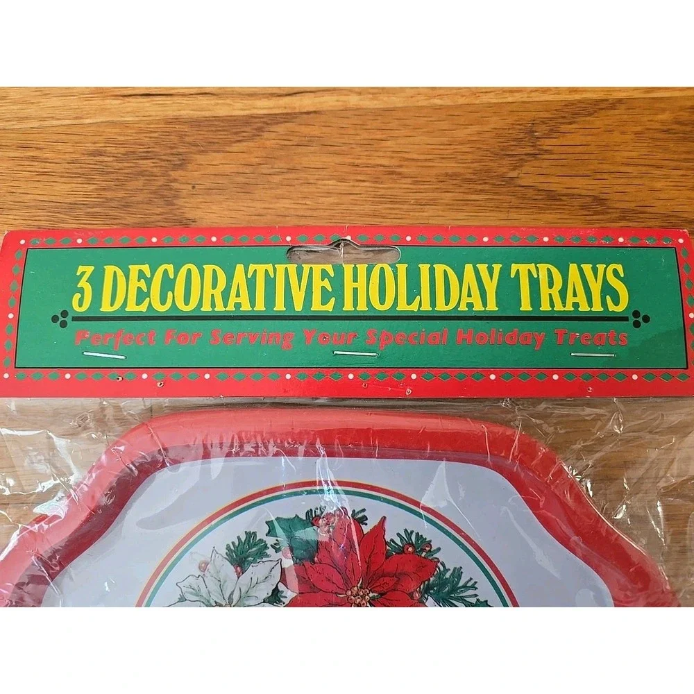Vintage Ullman 3 Decorative‎ Metal Holiday Christmas Trays Decorative Poinsettia